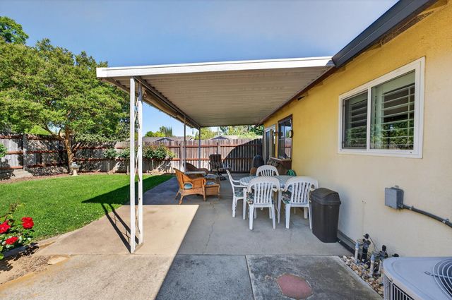 8924 Lanier Way, Sacramento, CA 95826