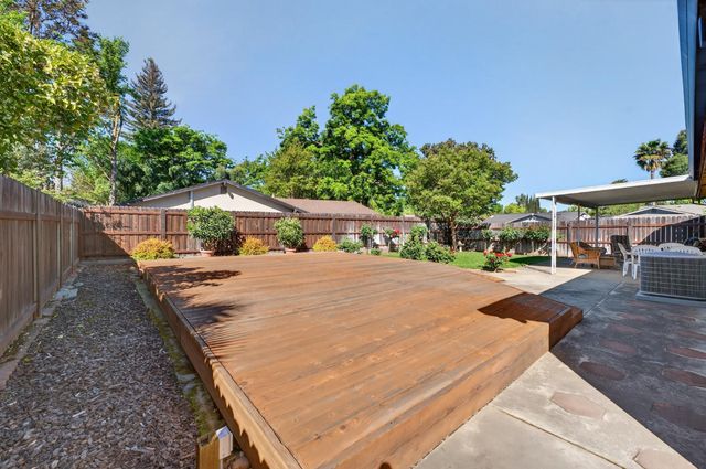 8924 Lanier Way, Sacramento, CA 95826