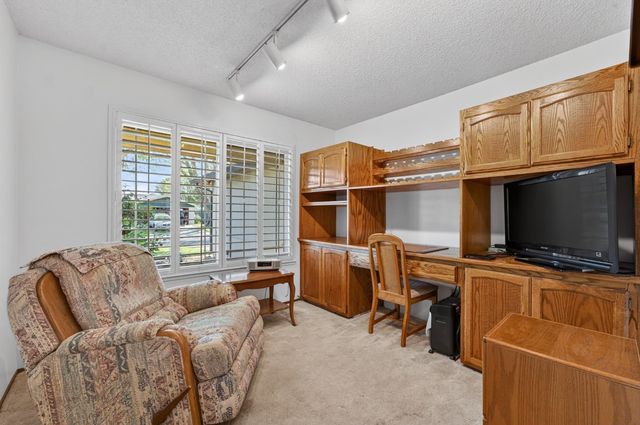 8924 Lanier Way, Sacramento, CA 95826