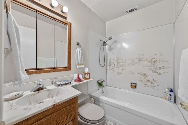 8924 Lanier Way, Sacramento, CA 95826