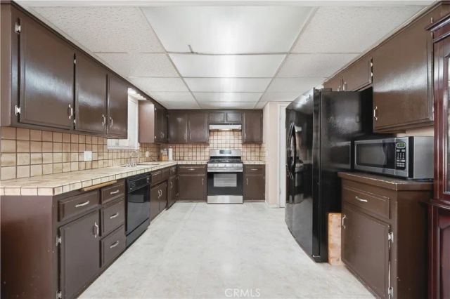 41050 Johnston Ave, Hemet, CA 92544