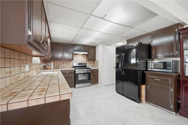 41050 Johnston Ave, Hemet, CA 92544