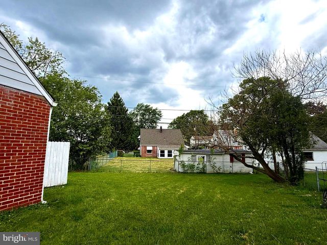 2053 CLEARVIEW, West Norriton, PA 19403