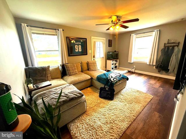 2053 CLEARVIEW, West Norriton, PA 19403