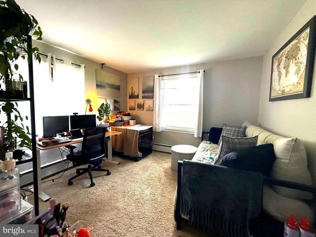 2053 CLEARVIEW, West Norriton, PA 19403