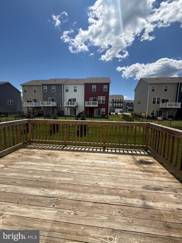 96 VESPUCCI LN, Martinsburg, WV 25404