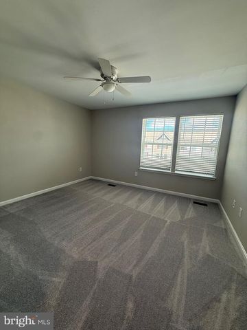 96 VESPUCCI LN, Martinsburg, WV 25404