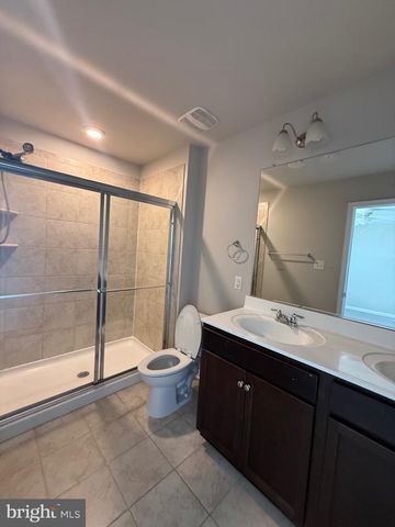 96 VESPUCCI LN, Martinsburg, WV 25404