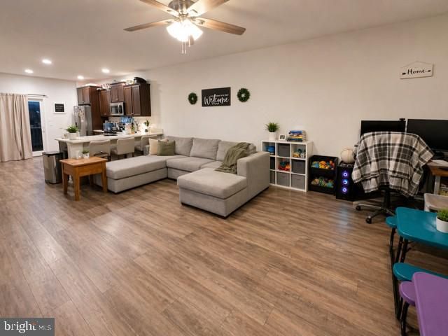 96 VESPUCCI LN, Martinsburg, WV 25404