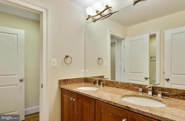 6403 EARLHAM DR, Bethesda, MD 20817