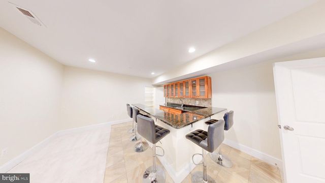 6403 EARLHAM DR, Bethesda, MD 20817