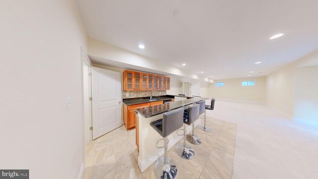 6403 EARLHAM DR, Bethesda, MD 20817