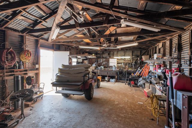 2635 N FM 303, Levelland, TX 79336