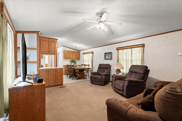 2635 N FM 303, Levelland, TX 79336