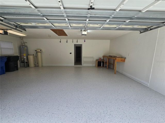 15305 PALOMA PARK LANE, Lithia, FL 33547