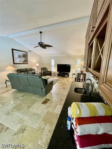 2171 Kings Lake BLVD, Naples, FL 34112