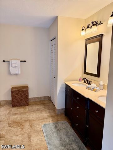 2171 Kings Lake BLVD, Naples, FL 34112