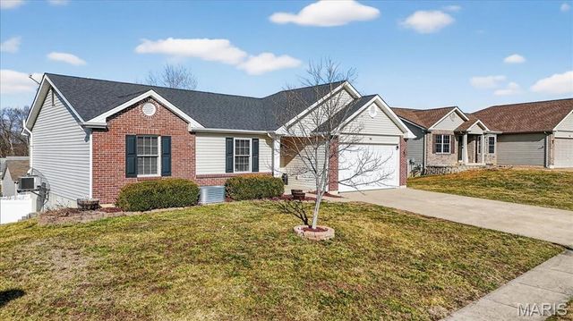 189 Rockport Drive, Troy, MO 63379