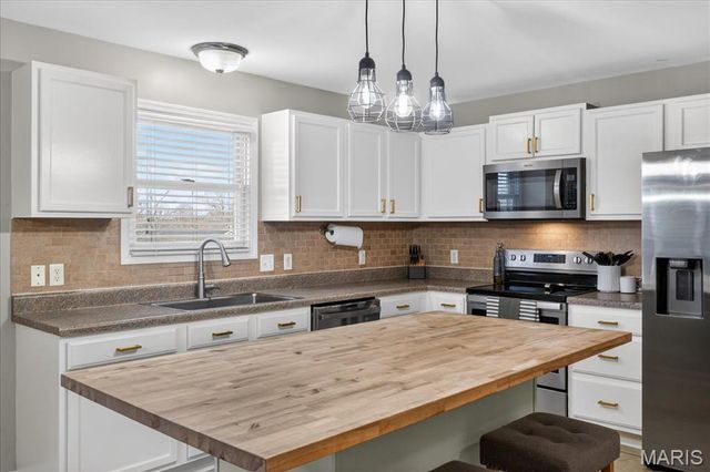 189 Rockport Drive, Troy, MO 63379