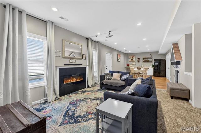 189 Rockport Drive, Troy, MO 63379