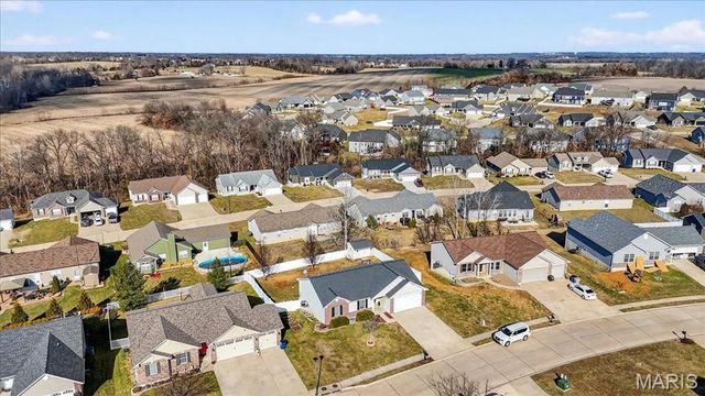 189 Rockport Drive, Troy, MO 63379