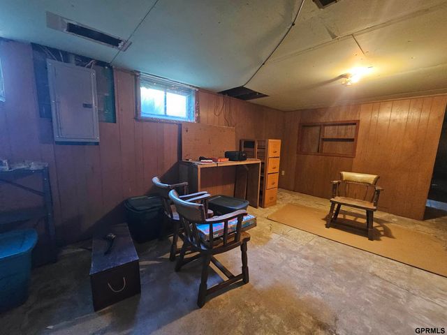 2419 Grand Island Avenue, Grand Island, NE 68803