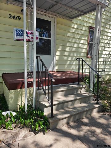 2419 Grand Island Avenue, Grand Island, NE 68803