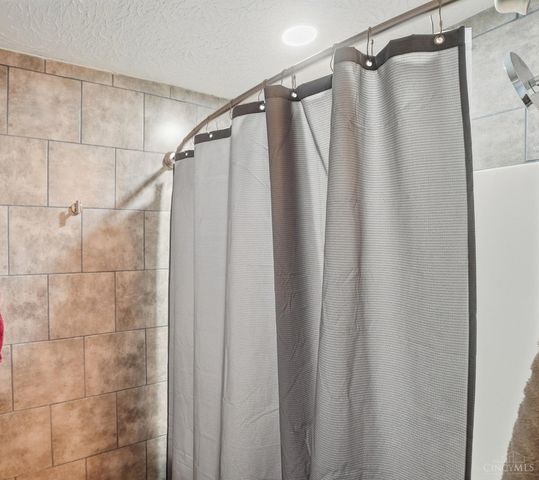 320 Mohawk Street, Cincinnati, OH 45214