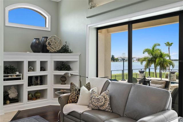 1317 JUMANA LOOP, Apollo Beach, FL 33572