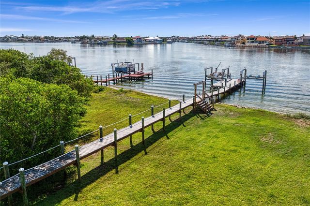 1317 JUMANA LOOP, Apollo Beach, FL 33572