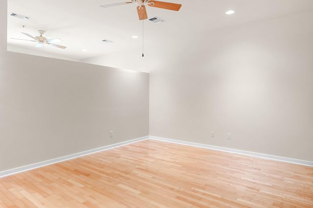 2931 E 12th ST 201, Austin, TX 78702