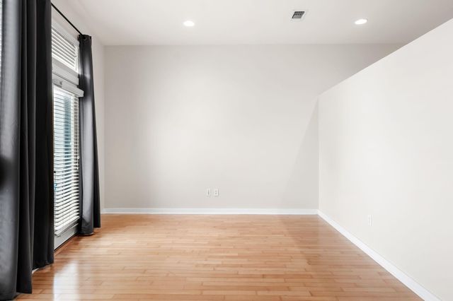 2931 E 12th ST 201, Austin, TX 78702