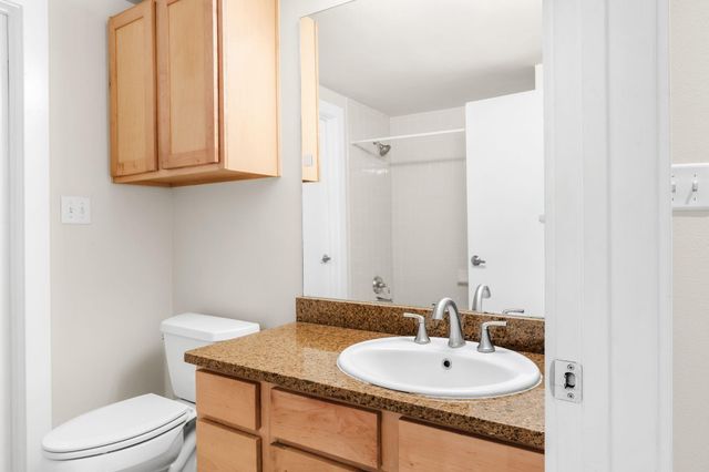 2931 E 12th ST 201, Austin, TX 78702