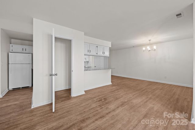6203 Rosecroft Drive, Charlotte, NC 28215
