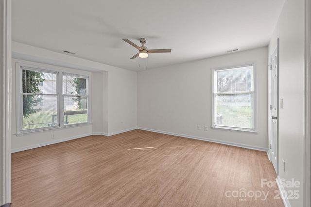 6203 Rosecroft Drive, Charlotte, NC 28215
