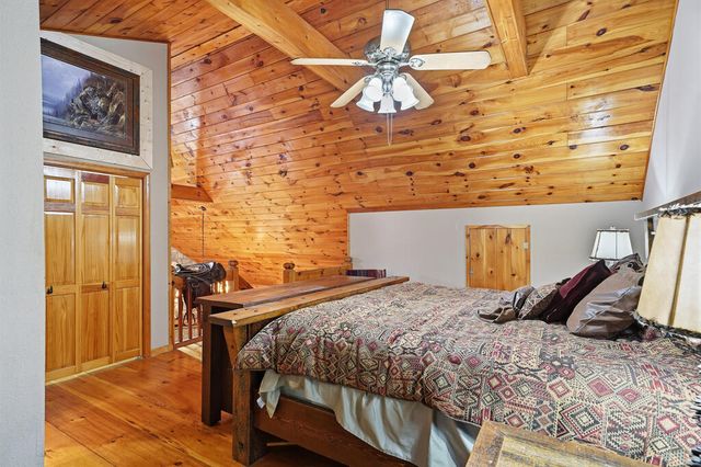 153 Blackberry Falls Drive, Ellijay, GA 30540