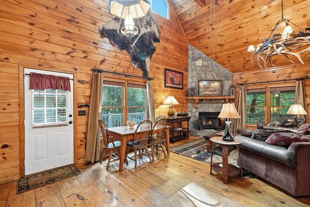 153 Blackberry Falls Drive, Ellijay, GA 30540