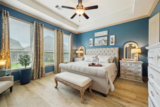 2325 Vineyard Terrace Lane, League City, TX 77573