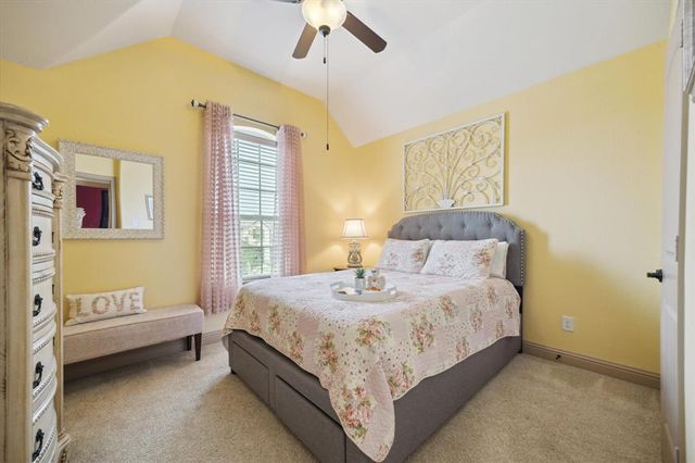 2325 Vineyard Terrace Lane, League City, TX 77573