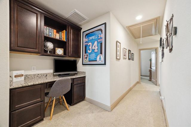 2325 Vineyard Terrace Lane, League City, TX 77573