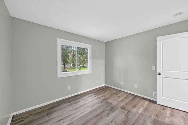 7535 Humboldt Circle N, Brooklyn Park, MN 55444