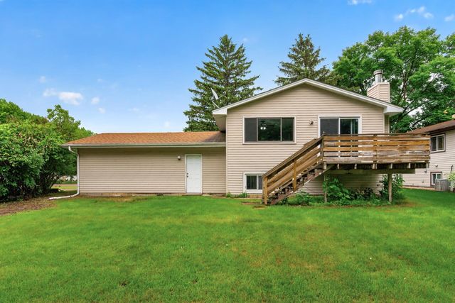 7535 Humboldt Circle N, Brooklyn Park, MN 55444