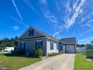 201 SHEFFIELD DR, Dover, DE 19901
