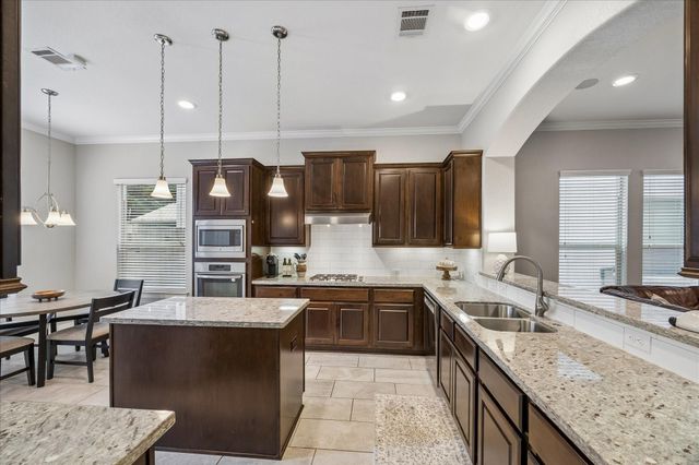 2809 Shadow Woods Court, Houston, TX 77043