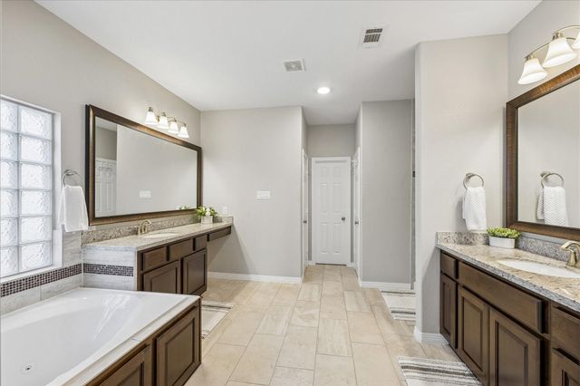 2809 Shadow Woods Court, Houston, TX 77043