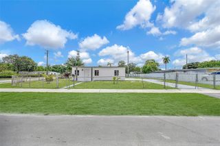 15575 NW 27th Ave, Miami Gardens, FL 33054