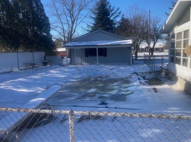 8069 Fulton County 7-2, Delta, OH 43515