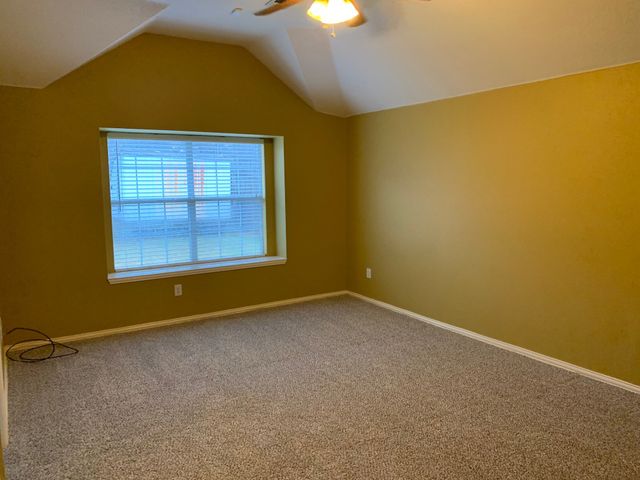 1709 Copper Leaf Drive, Corinth, TX 76210