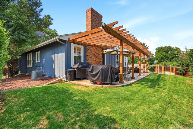 8235 S Tamarac Street, Centennial, CO 80112