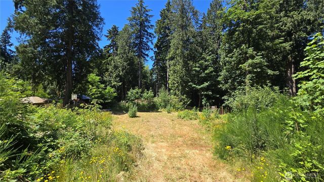 9287 NE Spruce Avenue, Indianola, WA 98342